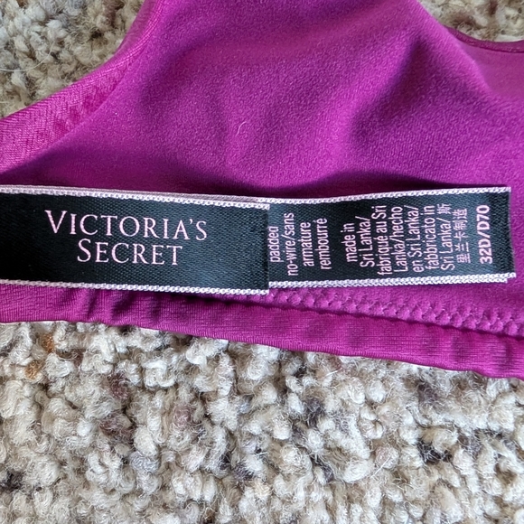 Victoria's Secret So Obsessed Wireless Push-up Bra 32D - Picture 4 of 10